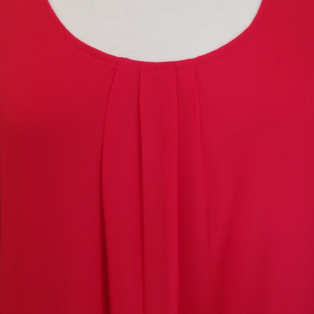 Top - Picture 2 of 8